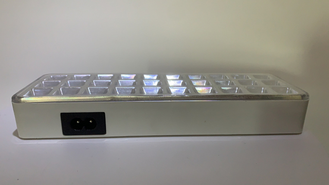 Lampe de camping de secours de batterie au lithium rechargeable solaire portative personnalisée de LED