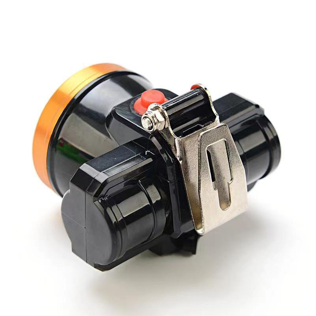 Phare de travail rechargeable à LED pour l'installation d'un casque sans ceinture