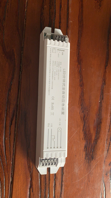 Kit de pilote de batterie d'urgence pour lampes LED 3-30 W 100 % de luminosité