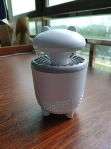 Lumière LED anti-moustiques