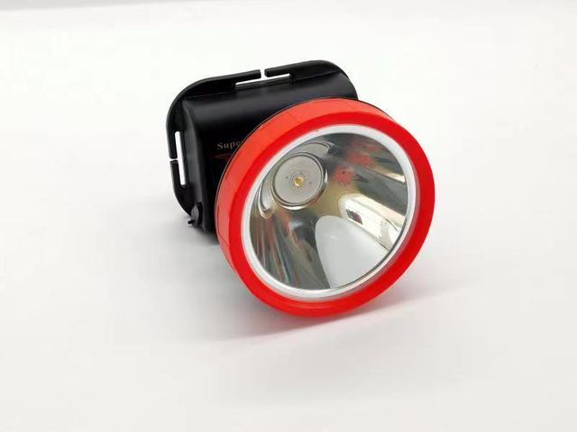 Lampe frontale d'exploitation minière rechargeable à LED étanche à l'eau